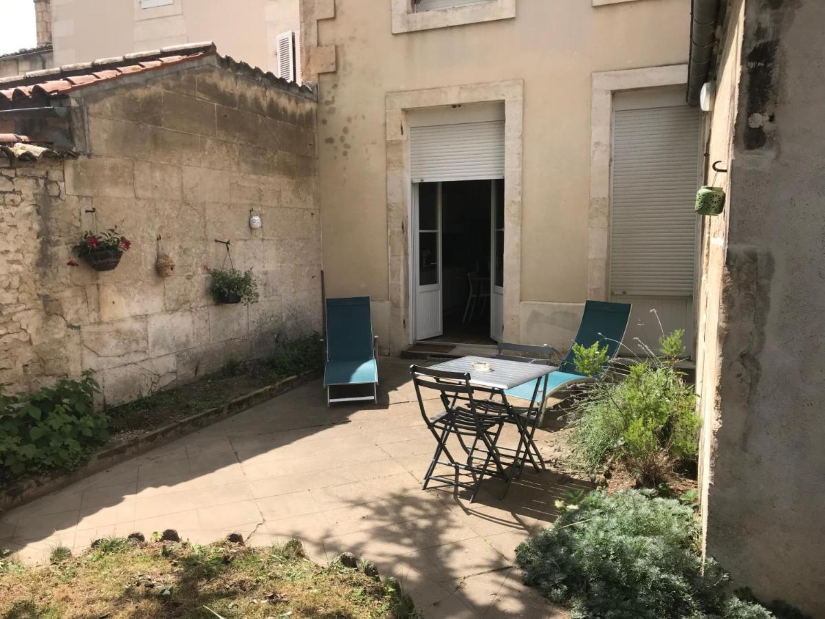 -Le Petit Rochelais- Centre Ville, Stationnement, Netflix - Ideal Couples, Familles, Business Niort Dış mekan fotoğraf